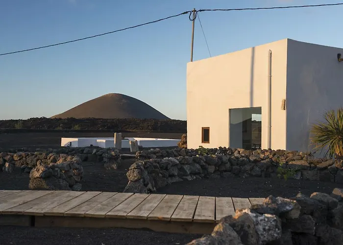 布埃纳维斯塔兰萨罗特住宿加早餐旅馆 La Asomada (Lanzarote)